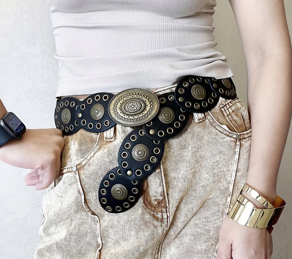 Boho chic Disc Belt - Black